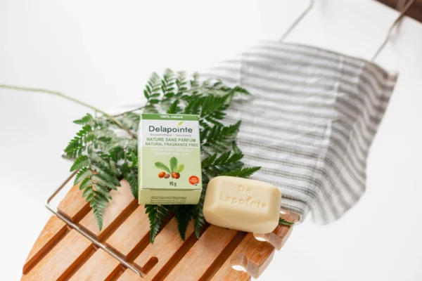Natural unscented soap by Delapointe